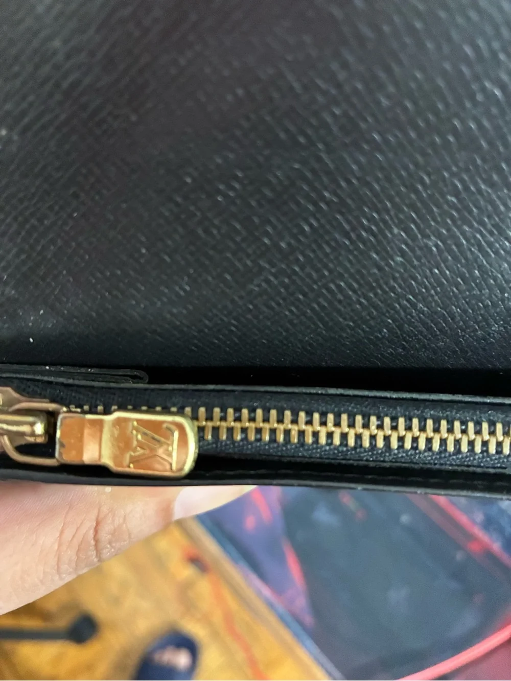 Louis Vuitton elegant louis